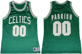 Robert Parish Boston Celtics Green misspelled