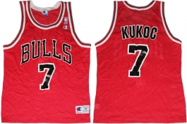 Toni Kukoc Chicago Bulls Red